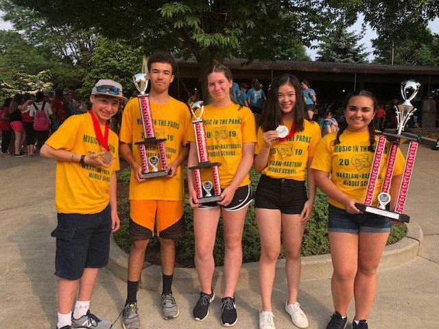 Middle School Students Excel at Music Festival