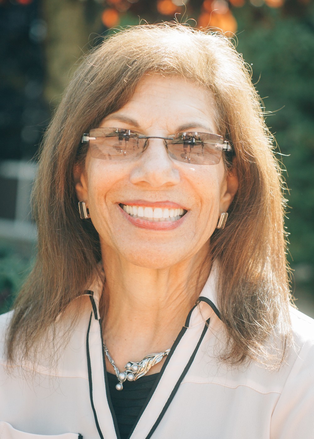 Gale Goldman Among Awards Ceremony Honorees